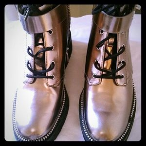 UNISEX MICHAEL KORS LEATHER PLATINUM Ankle Boots